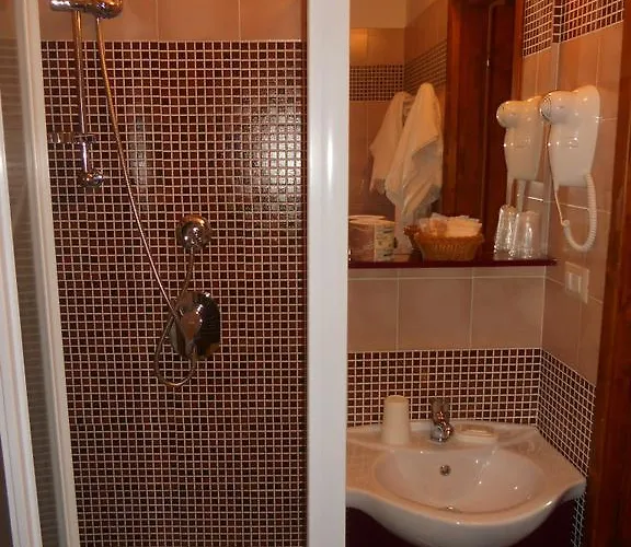 La Del Lucciola 3* Villalago