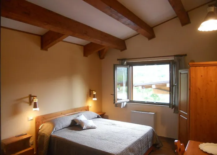 La Del Lucciola Villalago