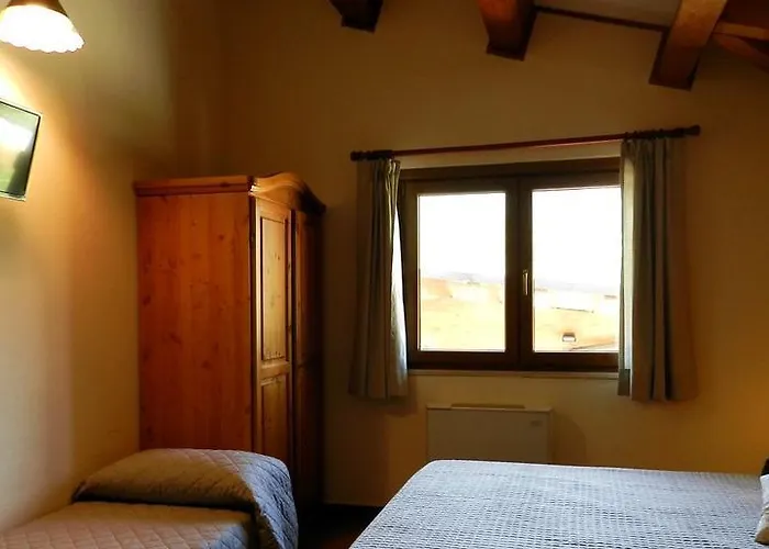 La Del Lucciola Гостевой дом Villalago